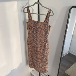 Dynamite - Medium - Bodycon dress with slit